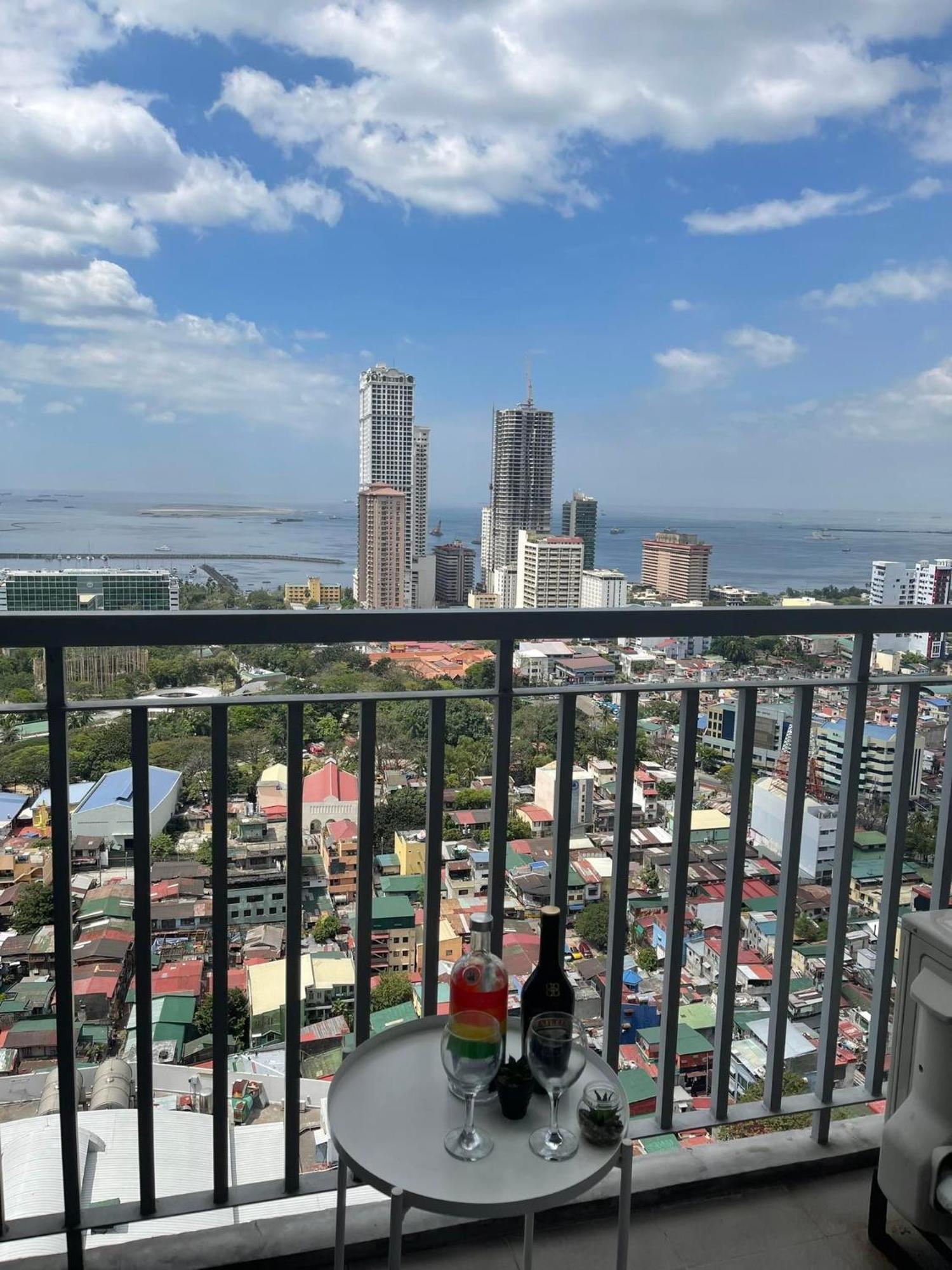 Apartamento estudio de 16 m² en Distrito Malate, con 1 baño privado. Manila Exterior foto